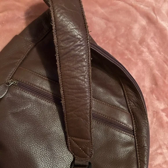 LL Bean Brown Leather Sling AmeriBag - Picture 14 of 14